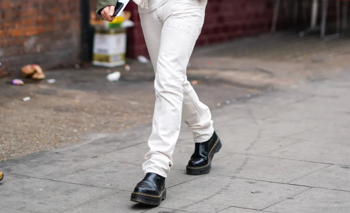 pantalon blanc homme tenue